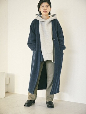 「アイテム（デニムパンツ、グリーン系）」を使った、BLACKBYMOUSSY_staffさん（レディース・155cm）の秋コーディネート