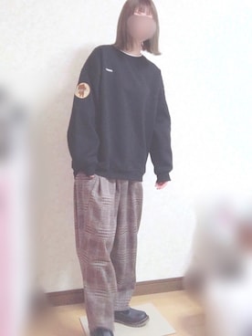 「HOOK（フック）のアイテム（スウェット）」を使った、かののさん（レディース・161cm）の冬コーディネート