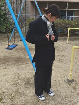 「アイテム（ストール/ショール、ホワイト系）」を使った、yanari yuukiさん（レディース・154cm）の冬コーディネート