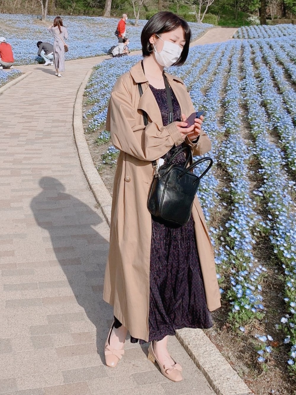 「春コーデ、オトナカジュアル、プチプラ、デート、ユニクロ、PAGEBOY、SVEC(SVEC)、SpRay、UNIQLO、イネス」｜「SpRayのアイテム（ショルダーバッグ、ブラック系）」を使った、優さん（レディース・155cm）の春コーディネートの1枚目の写真