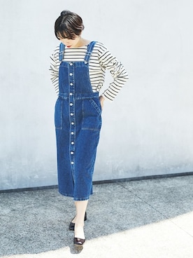 「アーバンリサーチ」｜「アイテム（ジャンパースカート）」を使った、森 仁美さん（レディース・163cm）の夏コーディネート