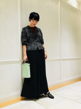 「URBAN RESEARCH（アーバンリサーチ）のアイテム（ノーカラージャケット）」を使った、森 仁美さん（レディース・163cm）の夏コーディネート