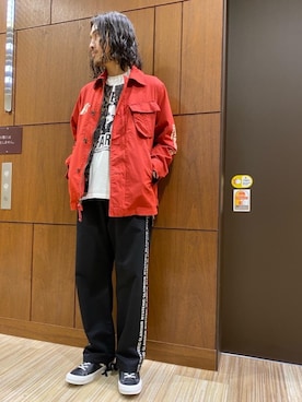 「アイテム（ミリタリージャケット、レッド系）」を使った、®️さん（メンズ・177cm）の春コーディネート