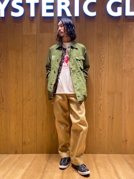 「リバーシブル」｜「アイテム（ミリタリージャケット）」を使った、®️さん（メンズ・177cm）の秋コーディネート