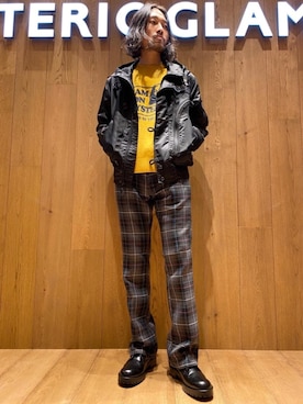 「ロックコーデ」｜「アイテム（ミリタリージャケット）」を使った、®️さん（メンズ・177cm）の秋コーディネート