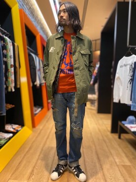 「ロックコーデ」｜「アイテム（ミリタリージャケット）」を使った、®️さん（メンズ・177cm）の秋コーディネート