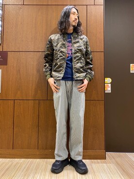「ロックコーデ」｜「アイテム（ミリタリージャケット）」を使った、®️さん（メンズ・177cm）の春コーディネート