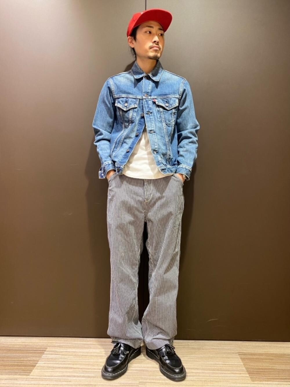 「カジュアル、ペインターパンツ、ヒステリックグラマー、でにむ、きゃっぷ、hysteric glamour、ワイドぱんつ、Ｔシャツ、あめかじ、秋こーで」｜「HYSTERIC GLAMOURのHYS LOGOTシャツセット（Tシャツ/カットソー、ホワイト系）」を使った、®️さん（メンズ・176cm）の冬コーディネートの1枚目の写真