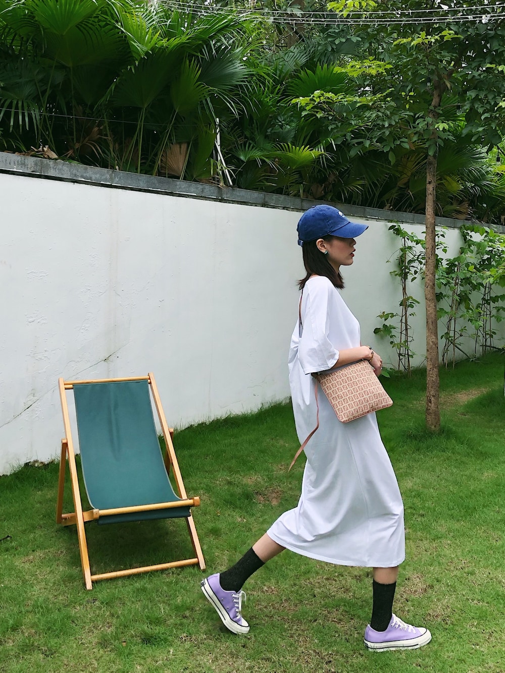「CONVERSEのアイテム（シューズ、グリーン系）」を使った、ooahzさん（レディース・166cm）の春コーディネートの1枚目の写真