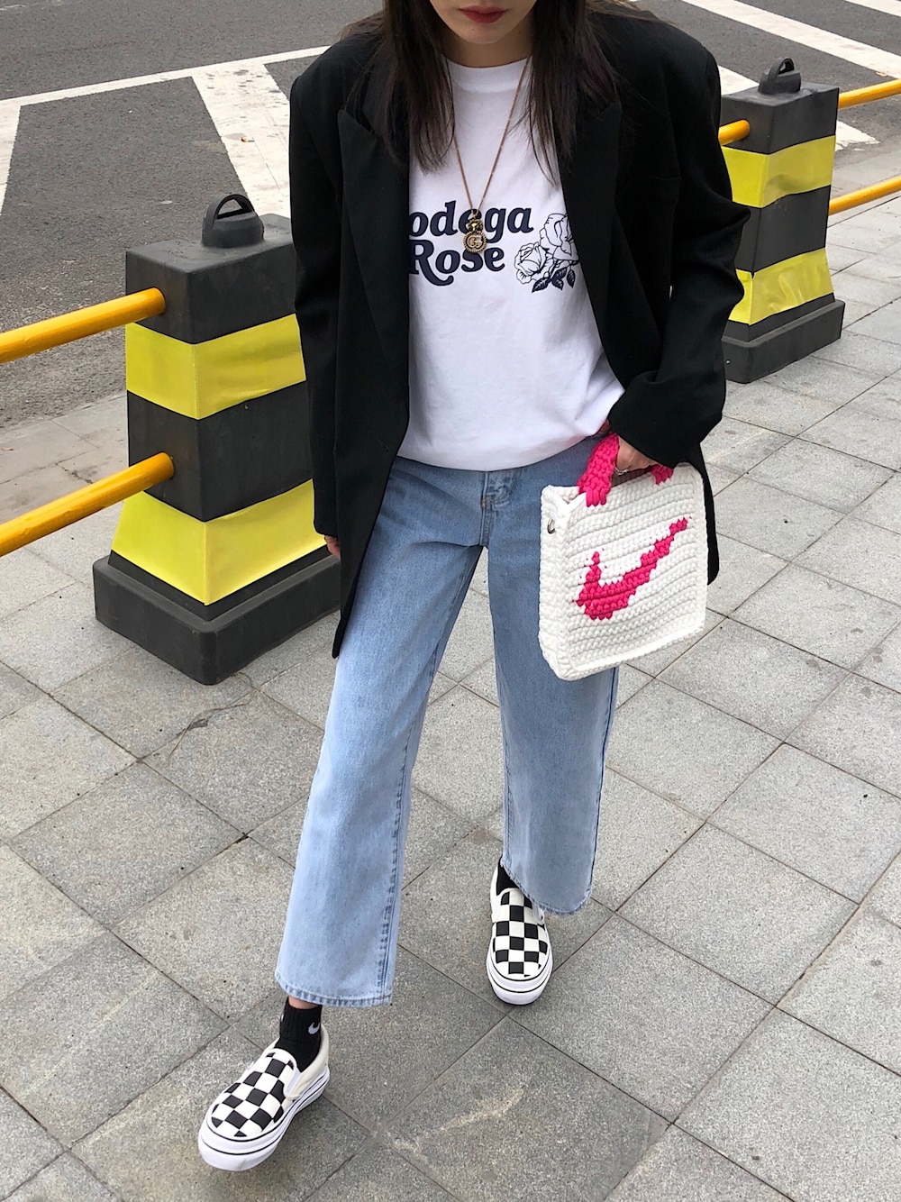 「VANS、街头搭配、夏、球鞋、日系极简」｜「VANSのアイテム（シューズ、その他）」を使った、ooahzさん（レディース・166cm）の春コーディネートの1枚目の写真