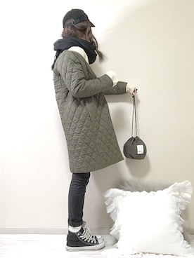 「アイテム（ポーチ）」を使った、norimamiさん（レディース・160cm）の冬コーディネート