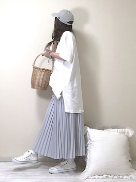 「Chaco closet（チャコ クローゼット）のアソートプリーツ Aラインウエストゴムロングスカート[チェック 小花柄 ダルメシアン コーデュロイ サテン シアー 無地]（スカート）」を使った、norimamiさん（レディース・160cm）の春コーディネート