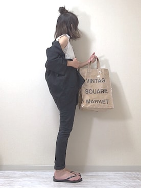 「Calvin Klein（カルバン・クライン）のアイテム（ビーチサンダル）」を使った、norimamiさん（レディース・160cm）の夏コーディネート