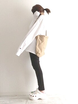 norimamiさんの「【新色登場！！】Rename プリントハンプ ロゴショルダーバッグ」を使ったコーディネート
