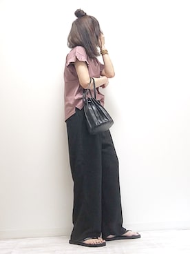 「Calvin Klein（カルバン・クライン）のアイテム（ビーチサンダル）」を使った、norimamiさん（レディース・160cm）の夏コーディネート
