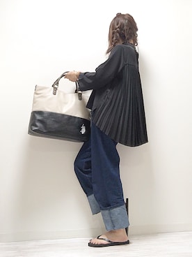 「Calvin Klein（カルバン・クライン）のアイテム（ビーチサンダル）」を使った、norimamiさん（レディース・160cm）の夏コーディネート