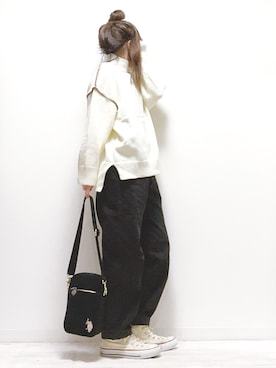 「ストレートデニム」｜「アイテム（ラッピングキット）」を使った、norimamiさん（レディース・160cm）の冬コーディネート