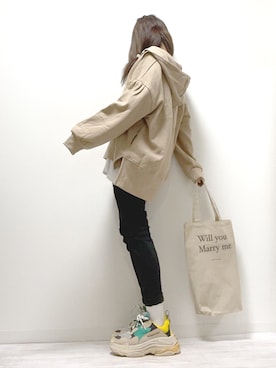 「ROGER AND RAW（ロジャーアンドロウ）のアイテム」を使った、norimamiさん（レディース・160cm）の冬コーディネート