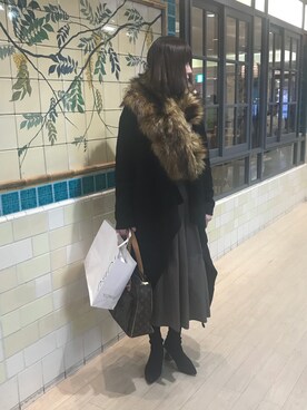 「Yohji Yamamoto（ヨウジヤマモト）のアイテム（その他アウター）」を使った、ロミさん（レディース・164cm）の冬コーディネート