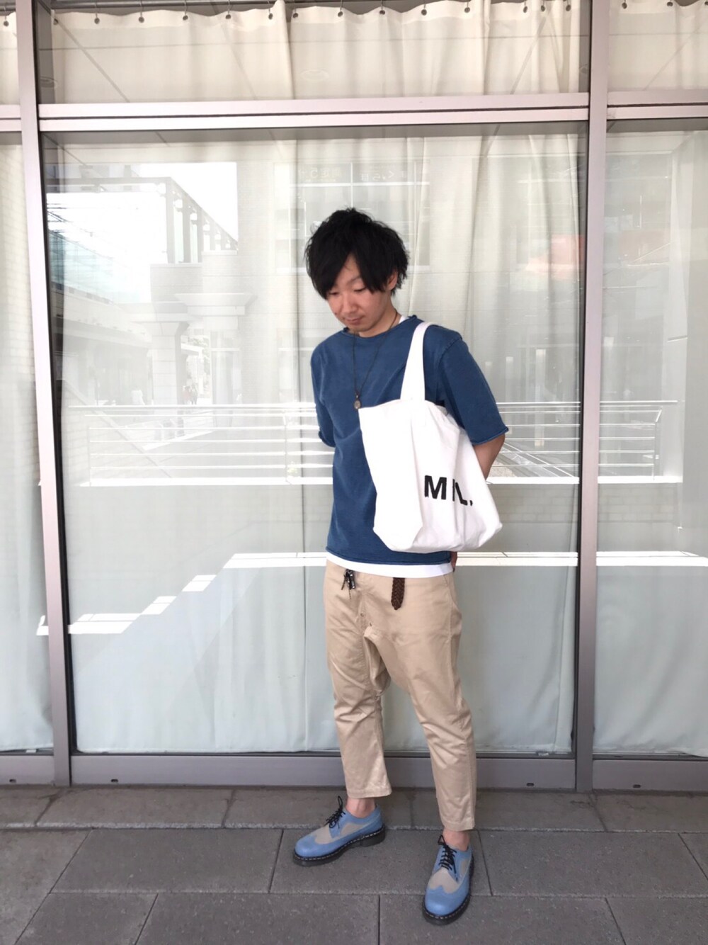 Yuki Kimuraさんの「インディゴ ヴィンテージ加工 ビッグシルエット カットオフ 半袖Tシャツ（FREAK'S STORE）」を使ったコーディネート
