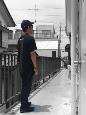 「DRKSHDW by RICK OWENS（ダークシャドウ バイ リックオウエンス）のアイテム（デニムパンツ）」を使った、shoさん（メンズ・170cm）の夏コーディネート