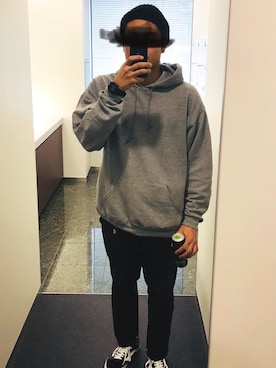 「プルオーバーパーカー」｜「アイテム（その他）」を使った、80overさん（メンズ・175cm）の秋コーディネート