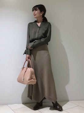 「BEVINI（べヴィニ）のアイテム」を使った、haruhiさん（レディース・157cm）の秋コーディネート