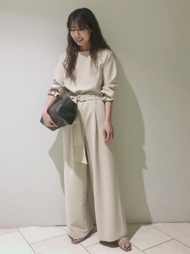 「LAURA DI MAGGIO（ローラディマッジオ）のアイテム」を使った、haruhiさん（レディース・157cm）の秋コーディネート