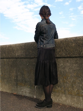 「BONTRE（ボントレ）のアイテム」を使った、Esmeralda（エスメラルダ）さん（レディース・160cm）の秋コーディネート