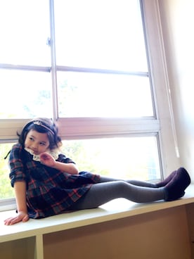 「アイテム（ブーツ）」を使った、Esmeralda（エスメラルダ）さん（キッズ・120cm）の冬コーディネート