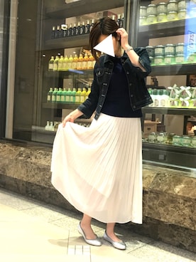 「To b. by agnes b.（トゥービーバイアニエスベー）のアイテム（デニムジャケット）」を使った、Esmeralda（エスメラルダ）さん（レディース・160cm）の春コーディネート