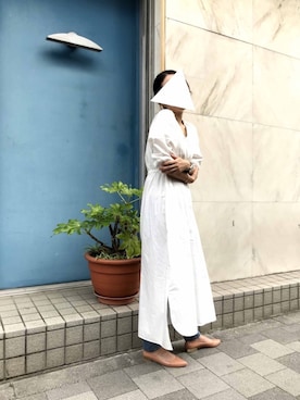 「アイテム（レインシューズ）」を使った、Esmeralda（エスメラルダ）さん（レディース・160cm）の春コーディネート