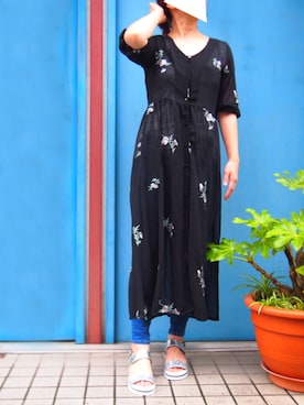 「mio notis（ミオノティス）のアイテム（サンダル）」を使った、Esmeralda（エスメラルダ）さん（レディース・160cm）の夏コーディネート