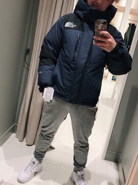 「ザノースフェイス」｜みちーさん（メンズ・171cm）の春コーディネート