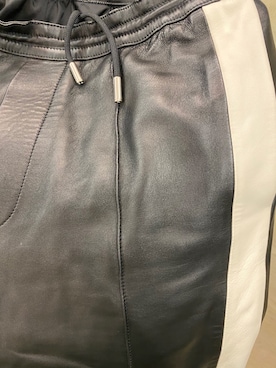 「DSQUARED2（ディースクエアード）のアイテム（その他パンツ）」を使った、kennyphkさん（メンズ・169cm）の春コーディネート