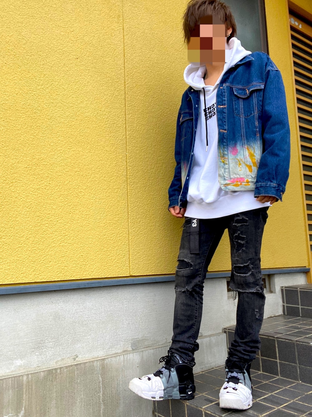 「春、休日スタイル、今日のコーデ、おしゃれさんと繋がりたい、ストリート、パーカー、ジャケット、王道、ストリートMIX、ストリート系」｜「DIESELのアイテム（パーカー、ホワイト系）」を使った、海勢さん（メンズ・170cm）の春コーディネートの1枚目の写真