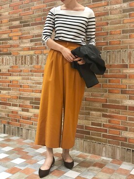 「Rouge vif（ルージュヴィフ）のアイテム（ノーカラージャケット）」を使った、SAYAKAさん（レディース・165cm）の秋コーディネート