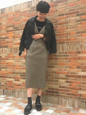 「Rouge vif（ルージュヴィフ）のアイテム（ライダースジャケット）」を使った、SAYAKAさん（レディース・165cm）の秋コーディネート