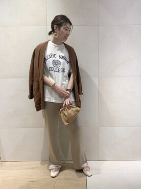 「Rouge vif（ルージュヴィフ）のアイテム（ノーカラージャケット）」を使った、SAYAKAさん（レディース・165cm）の春コーディネート