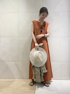 「Rouge vif（ルージュヴィフ）のアイテム（帽子）」を使った、SAYAKAさん（レディース・165cm）の夏コーディネート
