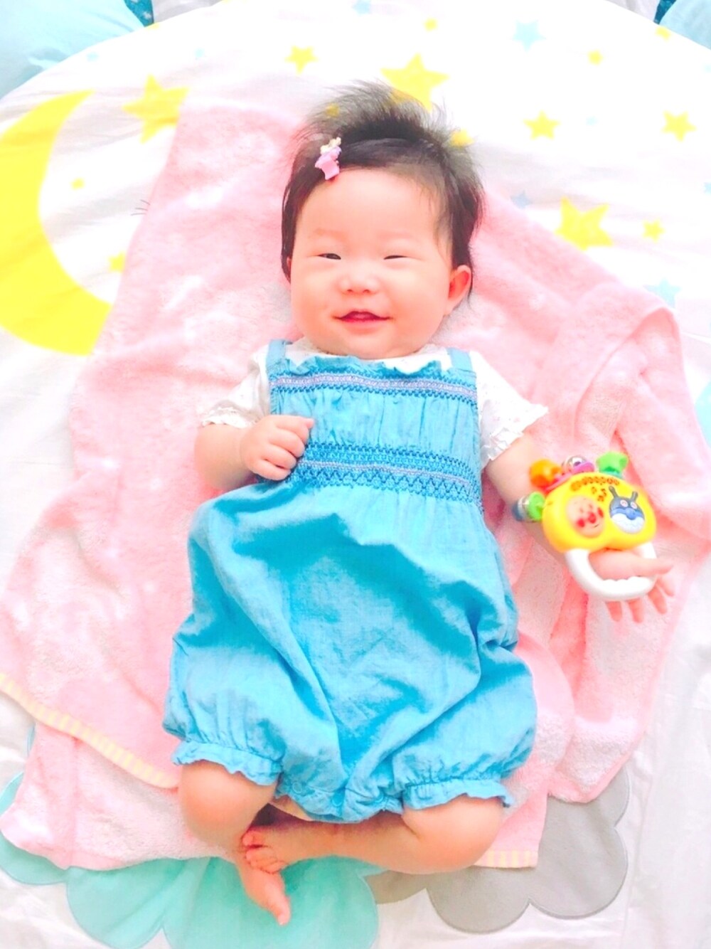 「女の子コーデ、５ヶ月」｜「H&Mのアイテム（ワンピース/ドレス、ブルー系）」を使った、♡SAKIさん（キッズ・70cm）の秋コーディネートの1枚目の写真