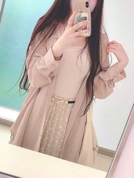「GU（ジーユー）のアイテム（シャツ/ブラウス、ベージュ系）」を使った、れいなさん（レディース・152cm）の春コーディネート
