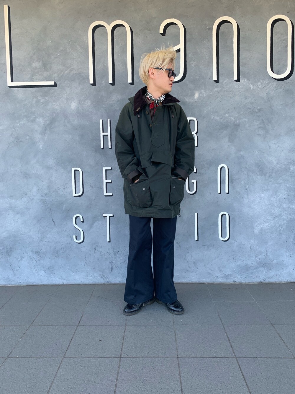 「オトナカジュアル、カジュアル」｜「Barbourのアイテム（ジャケット/アウター、グリーン系）」を使った、Lmanoさん（メンズ・166cm）の春コーディネートの1枚目の写真