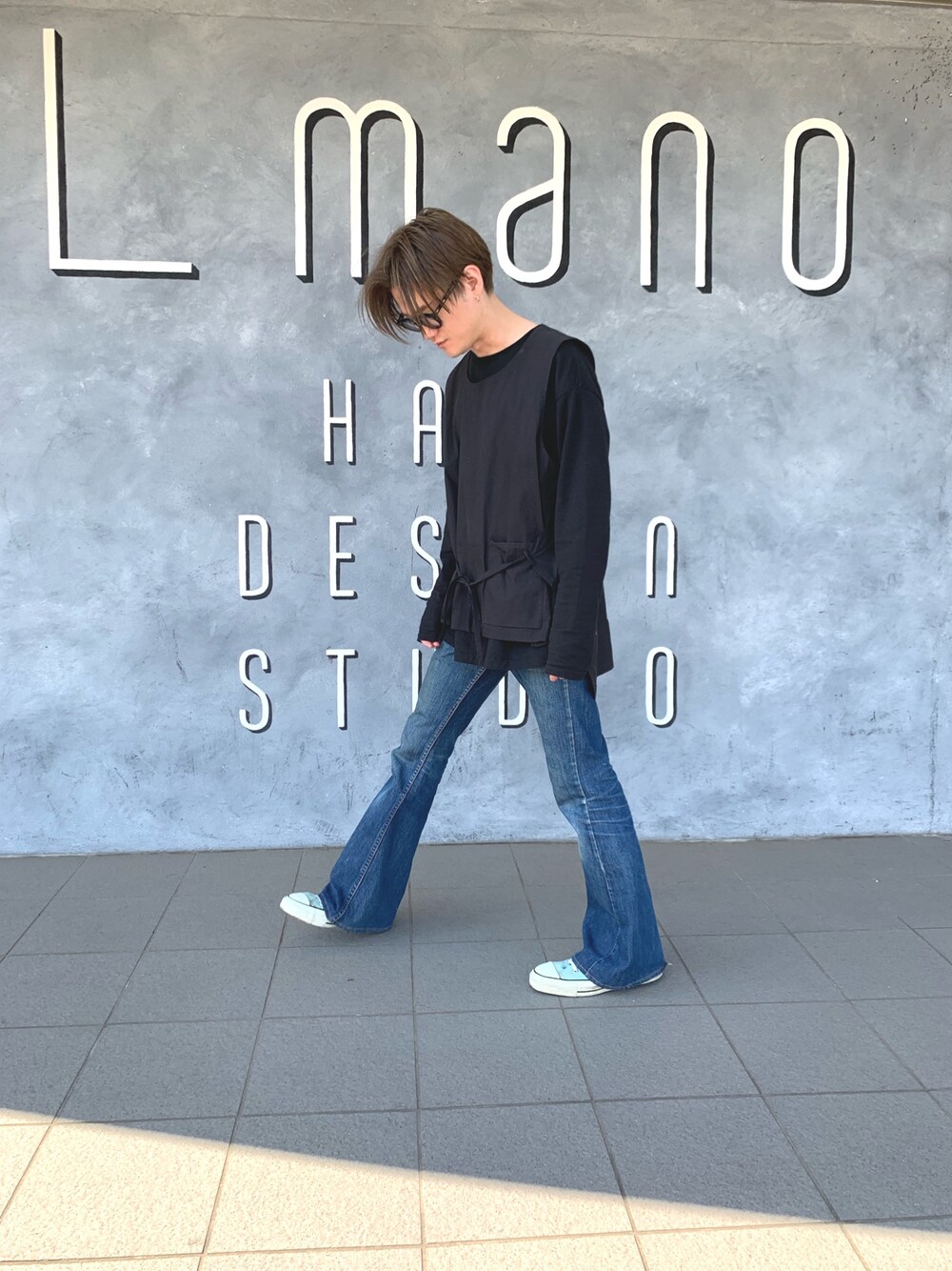 「平成最後のWEARISTAセンバツ、春、シンプルコーデ」｜「Levi'sのアイテム（デニムパンツ、ブルー系）」を使った、Lmanoさん（メンズ・166cm）の春コーディネートの1枚目の写真