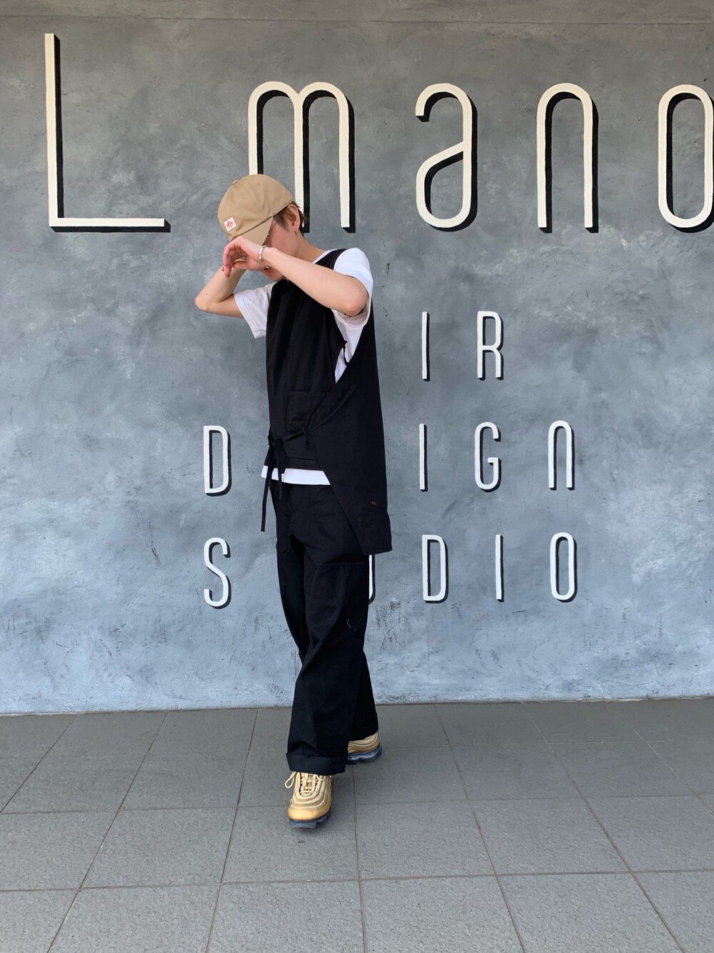 「おしゃれさんと繋がりたい、大人カジュアル、春夏コーデ、低身長」｜「DANTONのアイテム（キャップ、ベージュ系）」を使った、Lmanoさん（メンズ・166cm）の春コーディネートの1枚目の写真