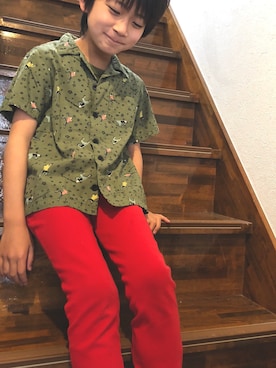 「Bee des Bee（ビーデスビー）のアイテム（パンツ）」を使った、kazukiさん（キッズ・132cm）の春コーディネート