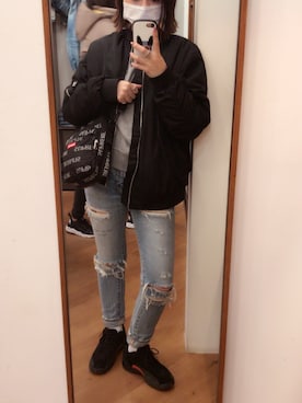 「MOUSSY（マウジー）のGRUNGE STRAIGHT（デニムパンツ）」を使った、🐇226285🐈さん（レディース・153cm）の冬コーディネート