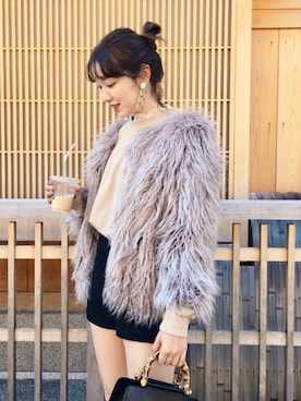 「Chico（チコ）のアイテム（その他アウター）」を使った、hinokuchi minaさん（レディース・166cm）の秋コーディネート