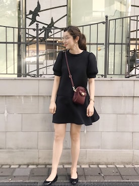 「ボンディング」｜「アイテム（ワンピース/ドレス）」を使った、hinokuchi minaさん（レディース・166cm）の秋コーディネート