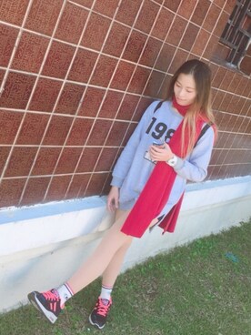 「BABY-G（ベイビージー）のアイテム（アナログ腕時計、ホワイト系）」を使った、若羚さん（レディース・163cm）の冬コーディネート